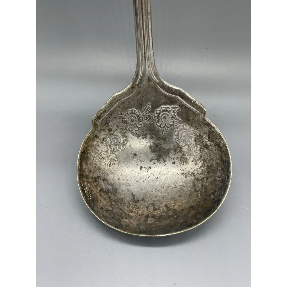 Antique Wm Rogers sons AA silverplated Ashland Ladle Rare‎ 1913 Rough shape
